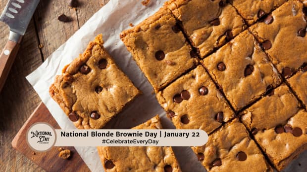 National Blonde Brownie Day