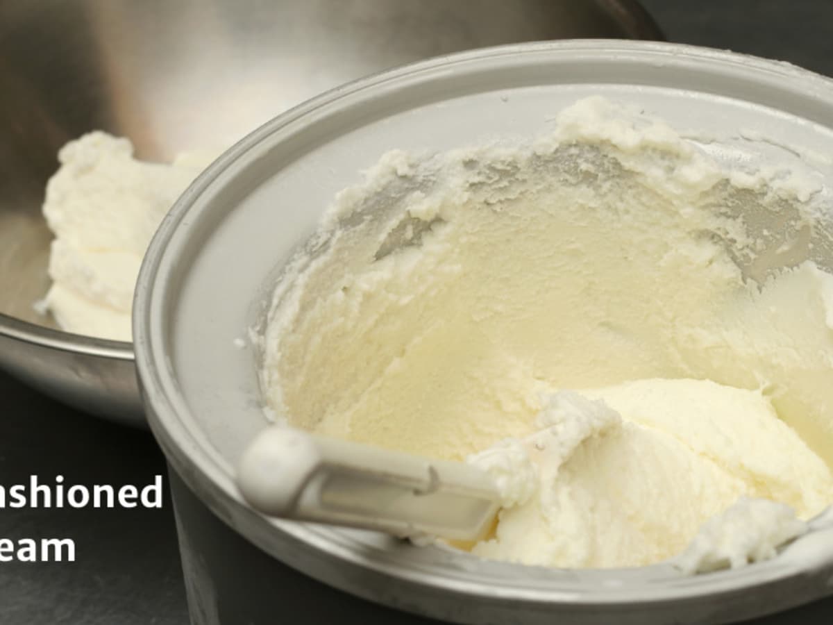 The BEST Old Fashioned Vanilla Ice Cream Recipe